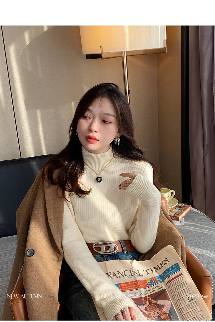 Women's Retro Turtleneck Sweater – Autumn & Winter 2025 Collection | Thickened Thermal Knit with Velvet Lining | Cozy Pullovers & Layering Tops